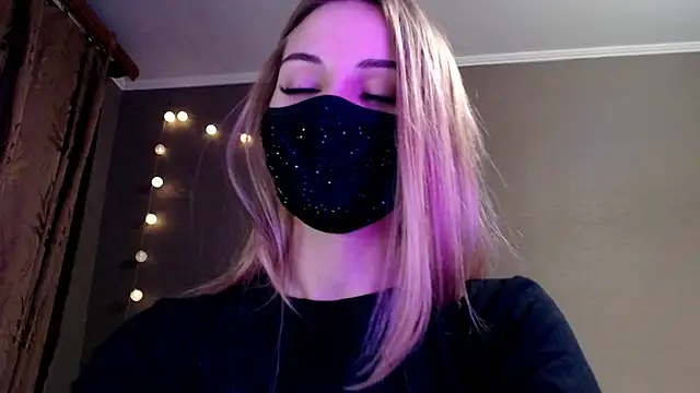 Iris lave online show from January 15, 5:30 pm