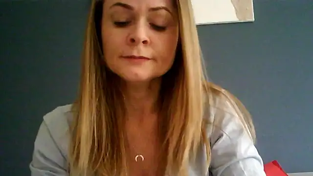 Ginger-bb online show from March 23, 6:30 am