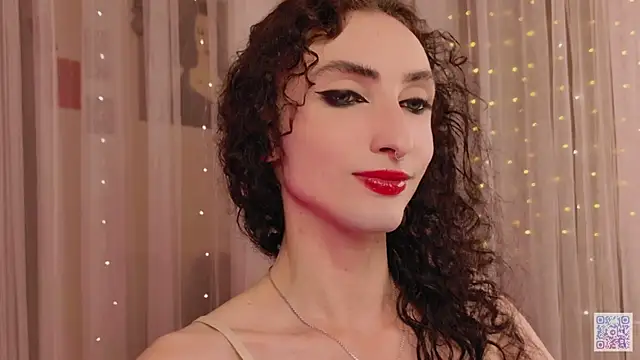 Queen of tease online show from October 16, 6:10 pm