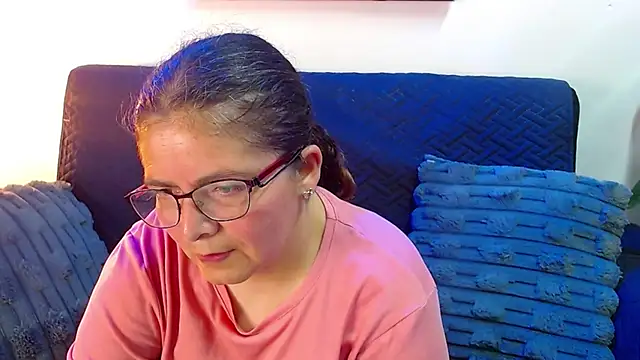 Linda banks  online show from June 3, 1:28 am