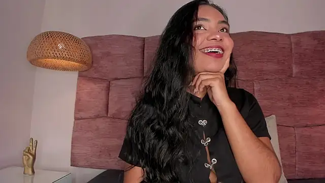 dani velvet online show from February 17, 3:06 am