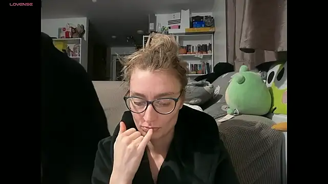 harleyblair online show from February 22, 10:32 pm