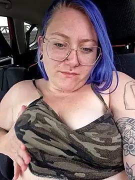 lablonde2025 online show from April 29, 11:35 am