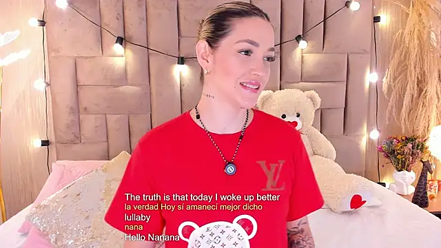 ClaradelMar online show from March 31, 10:48 am