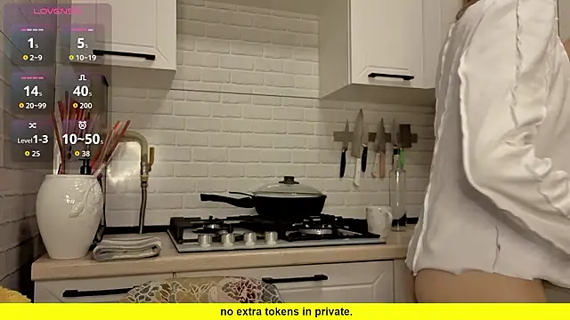 Edena  online show from March 16, 3:05 pm