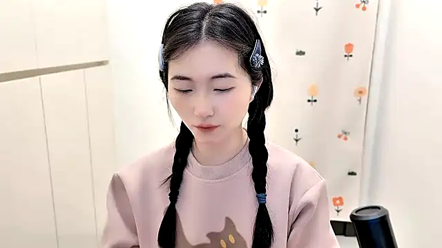 Rosalind xixi online show from November 13, 12:04 pm