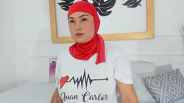 azaharaaa  online show from October 25, 11:40 am