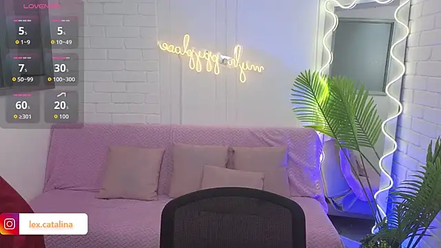 Lexy tay online show from October 8, 11:47 am