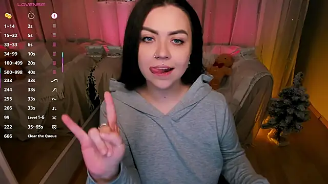 ashton heidii online show from December 21, 12:26 am