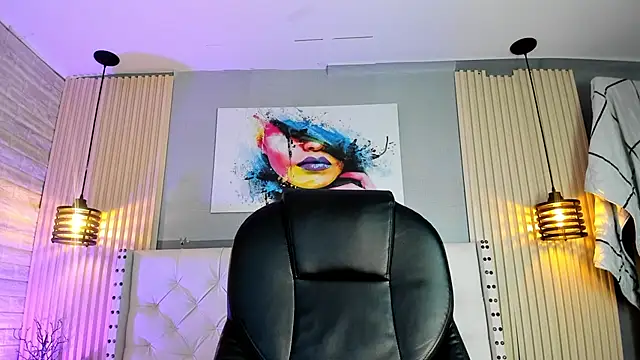 scarletbaker  online show from March 30, 8:08 pm