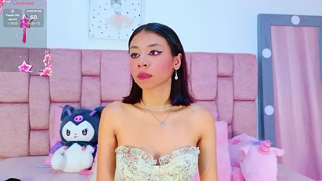 ScarlettLuxe online show from February 28, 10:09 pm