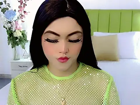 nathalialoes1 online show from September 26, 7:00 pm