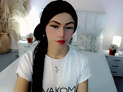 nathalialoes1 online show from October 1, 9:09 pm