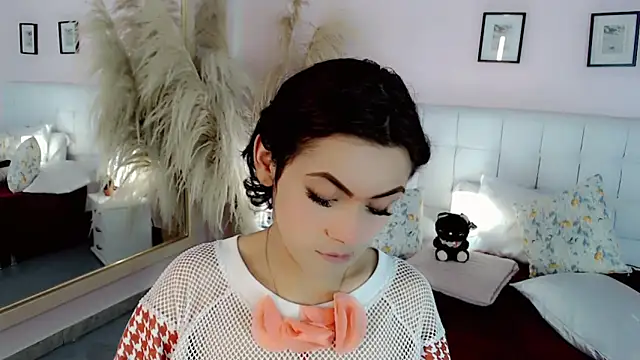 nathalialoes1 online show from December 2, 7:16 pm