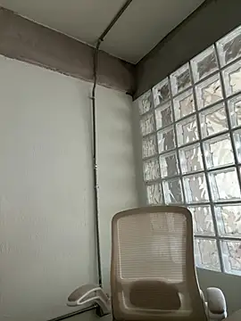 sisylucky online show from May 19, 4:36 pm