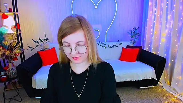 YourUniverser online show from April 18, 9:23 am