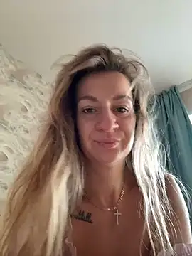 EvvaMur online show from February 25, 1:59 am