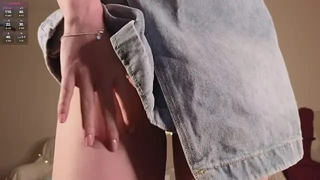 Pixxxis online show from October 3, 12:49 am