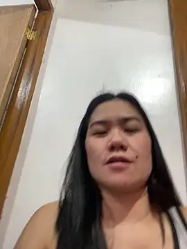 wildpussycat69 online show from March 24, 11:15 am