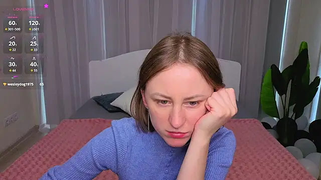 LuluChiiii online show from November 13, 12:48 pm