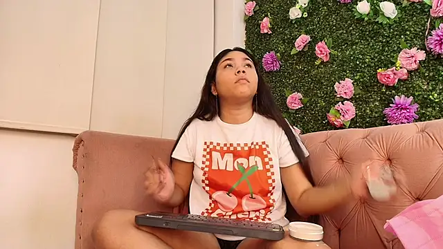 shanon marel online show from September 15, 12:35 pm