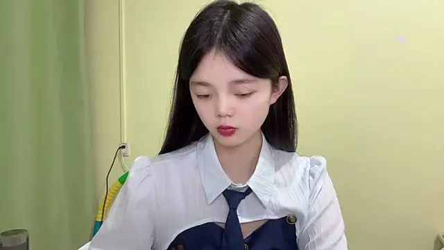 Nicole-13 online show from December 18, 1:27 pm