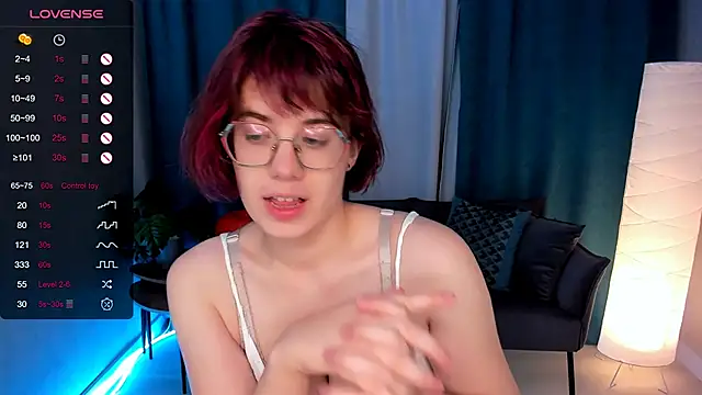 BellaCaress online show from October 14, 3:31 am