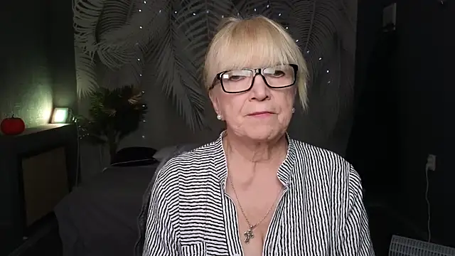 Sabina Ros online show from November 25, 11:01 am