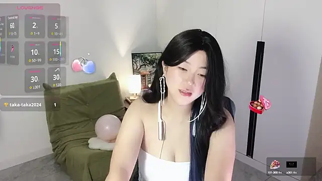 Emmaq996 online show from September 16, 3:36 am