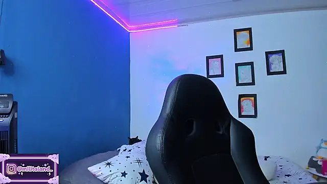 milita houston online show from October 2, 5:01 am