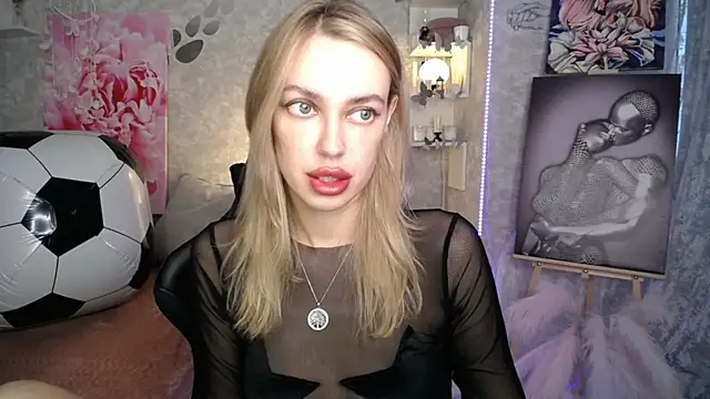 NickyAdamidi online show from July 17, 4:11 pm