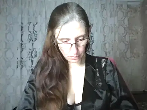 CandiCole online show from December 14, 4:40 am