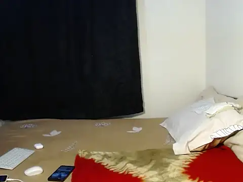 wild smile online show from November 21, 9:28 pm