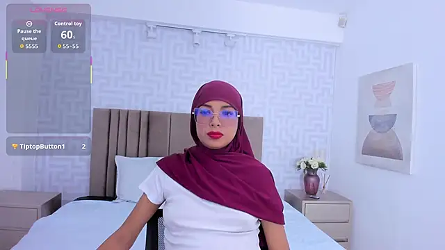 naishaa  online show from March 6, 7:31 pm