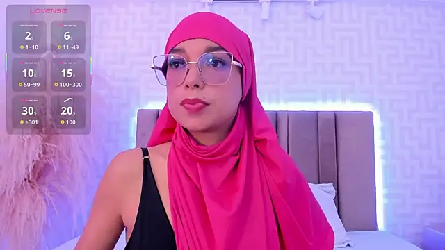 naishaa  online show from April 6, 7:59 pm