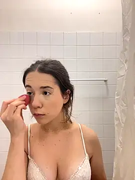 varBia1 online show from September 14, 1:53 pm