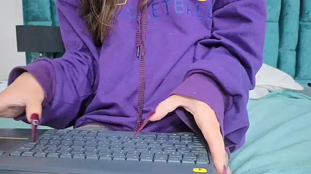 Emma Foxi online show from November 29, 2:59 am