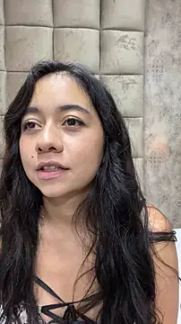 Lily June online show from June 6, 8:59 pm