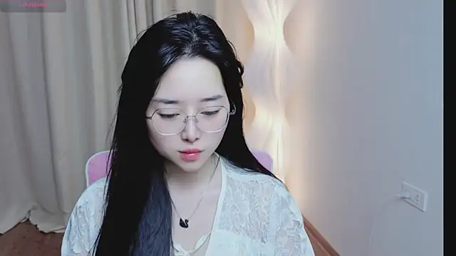 Miu-999 online show from December 17, 7:12 am