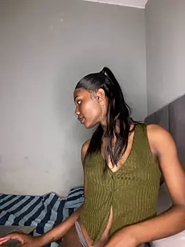 Trans fairy online show from March 27, 9:59 pm