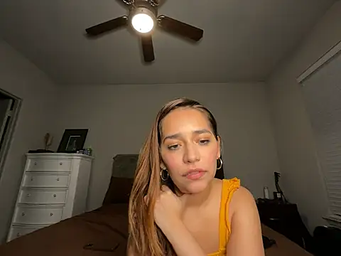 eurydicee online show from February 6, 3:21 am