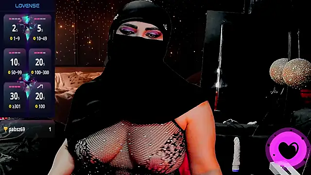 SultanaLayla online show from November 26, 8:21 pm