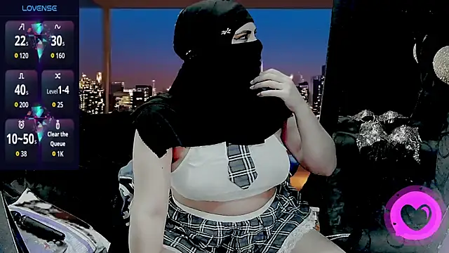 SultanaLayla online show from November 12, 7:56 pm