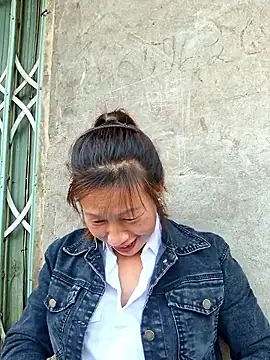 ngocngoc cute online show from March 3, 7:14 am