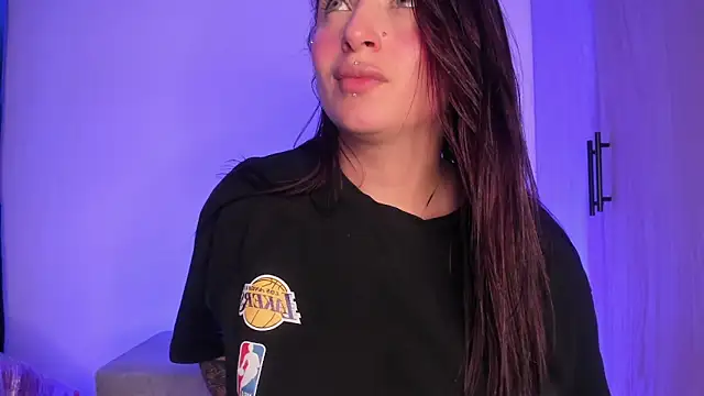 scarlett Collinss online show from November 19, 6:13 am