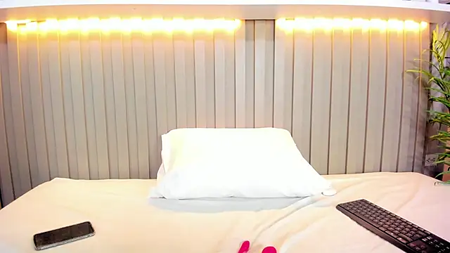 natalyWilliams online show from October 17, 12:41 pm