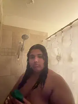 1n0nlythroat online show from December 18, 3:44 am