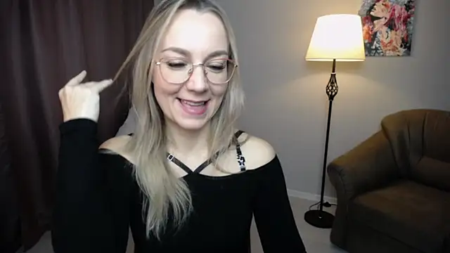 Ava Elior online show from November 9, 11:50 am