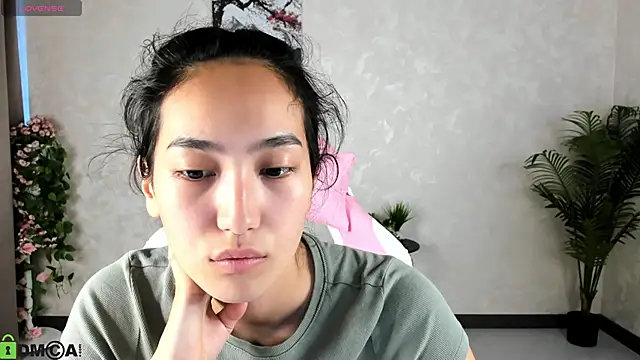 FlirtyAura online show from September 30, 3:45 am