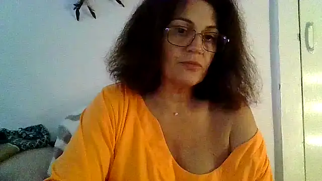 RubyyRosee online show from October 13, 1:14 pm